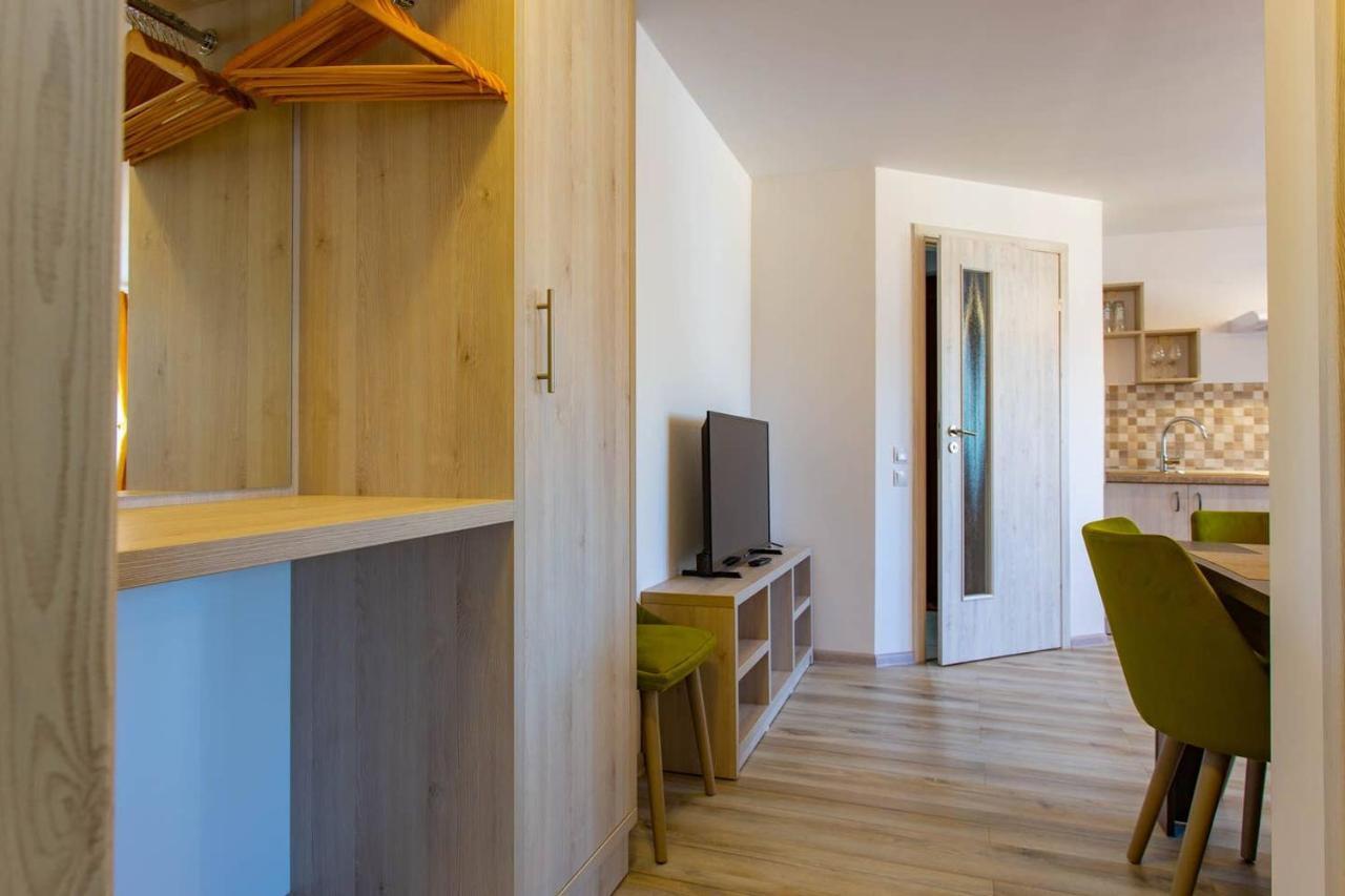 Apartamente Primaverii 2 Busteni Bagian luar foto