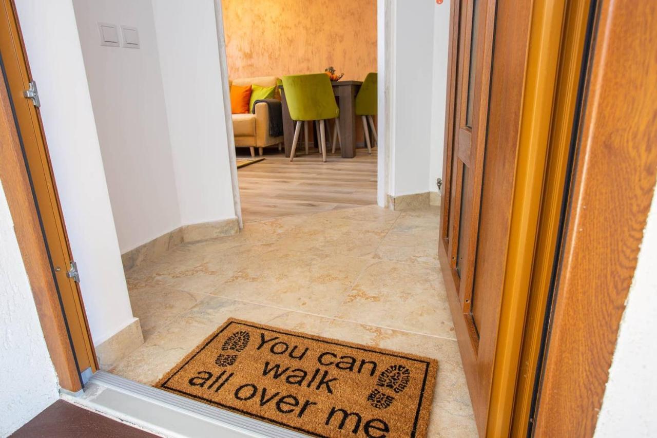 Apartamente Primaverii 2 Busteni Bagian luar foto